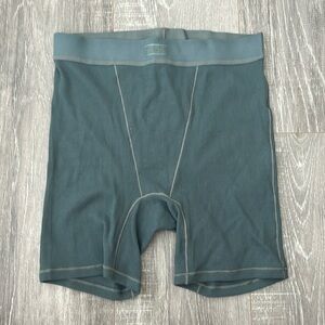 Skims boyfriend boxer size SMALL